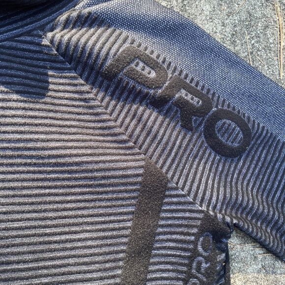 NIKE Pro Fit Hyperwarm Men's Pullover Shirt Ribbed Black/Purple Size Medium - Picture 7 of 14